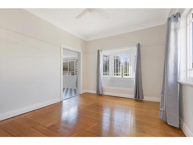 34 Main Avenue, Bardon QLD 4065