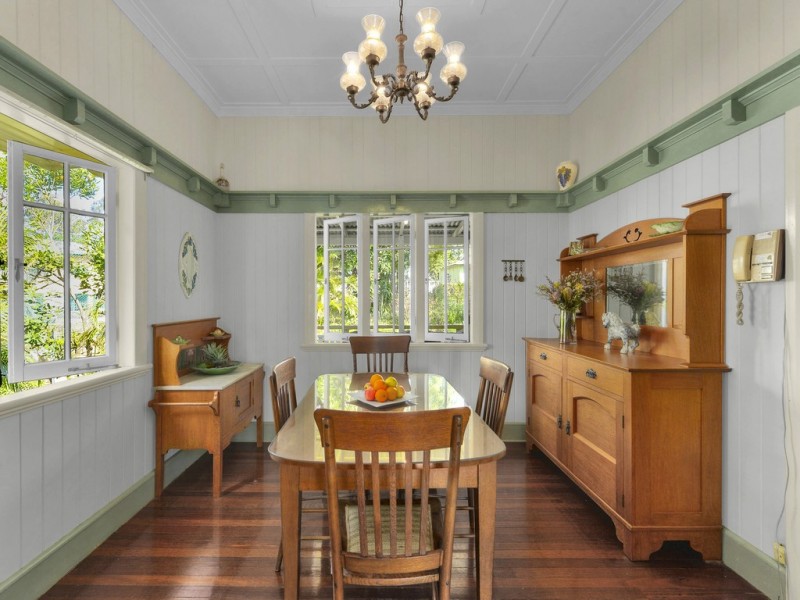 50 Elimatta Drive, Ashgrove QLD 4060