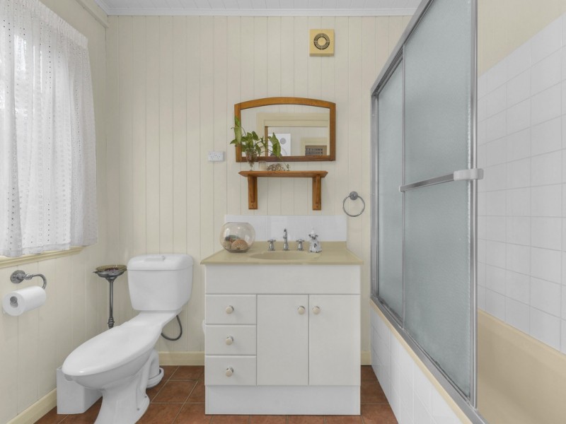 50 Elimatta Drive, Ashgrove QLD 4060