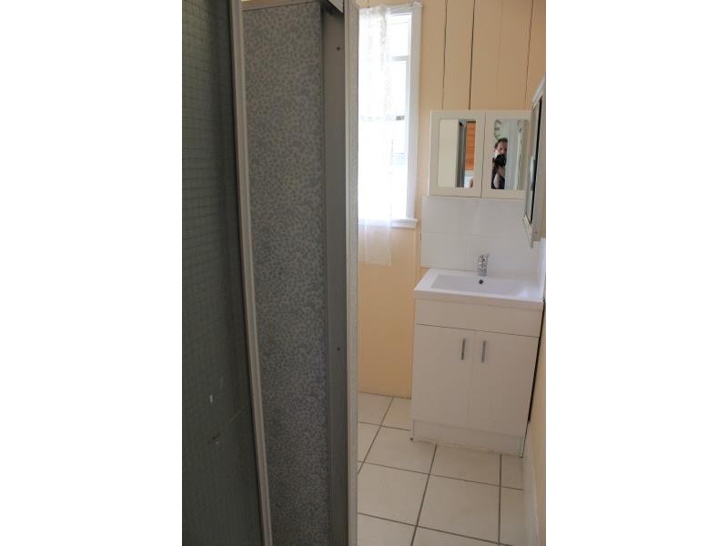 1/150 Sherwood Rd, Toowong QLD 4066