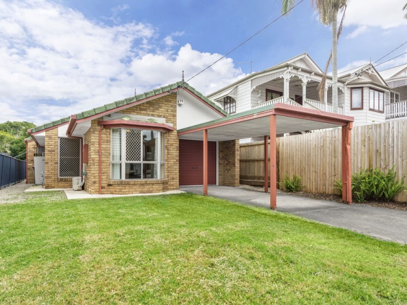 14 Gavan Street, Ashgrove QLD 4060