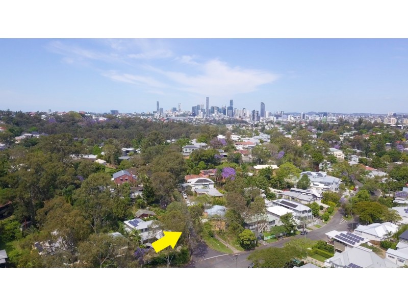 94 Hebe Street, Bardon QLD 4065