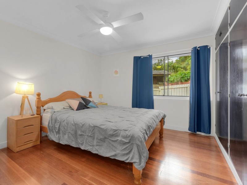 94 Hebe Street, Bardon QLD 4065