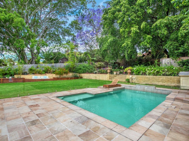 19 Lansbury Parade, Ashgrove QLD 4060