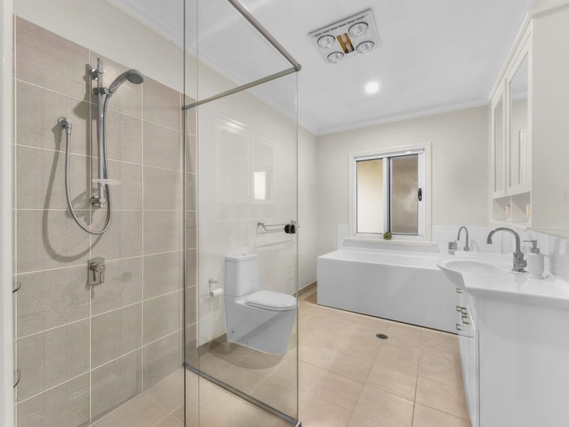 19 Lansbury Parade, Ashgrove QLD 4060