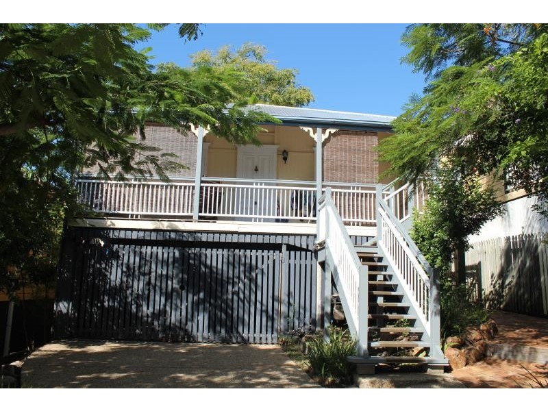 33A Lindsay Street, Ashgrove QLD 4060