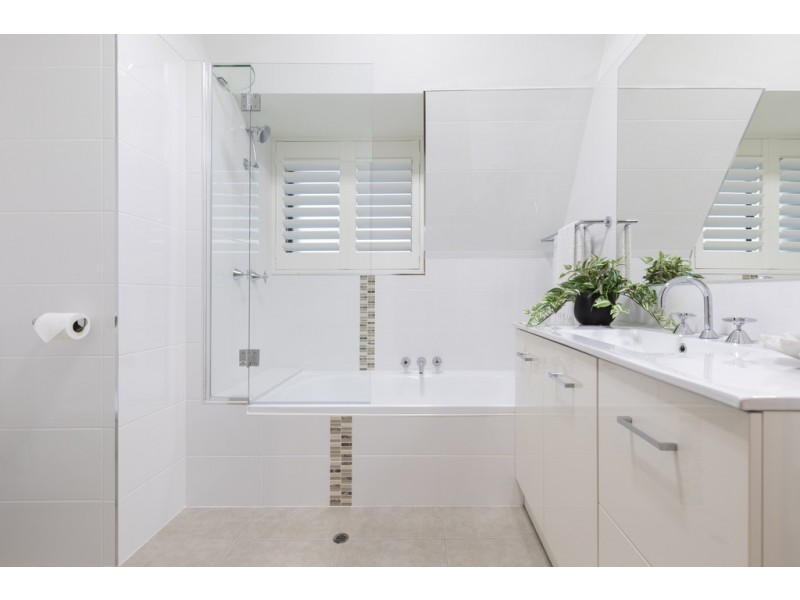 3 Achilles Street, Kedron QLD 4031