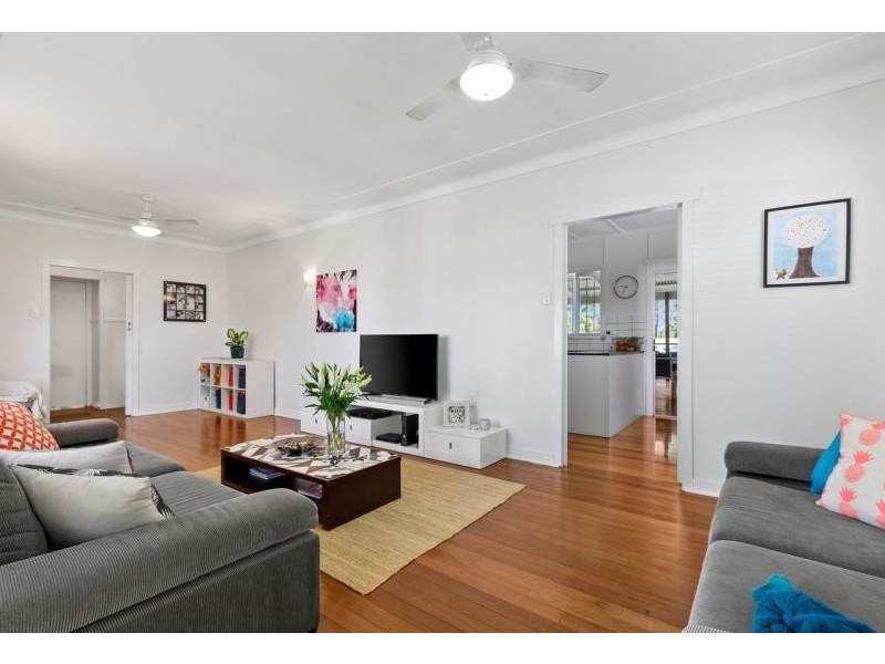 251 Banks Street, Ashgrove QLD 4060