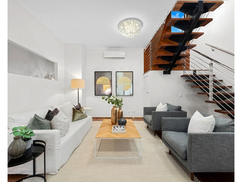 32 Coopers Camp Road, Bardon QLD 4065