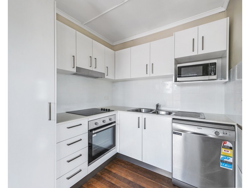 2/133 Boundary Road, Bardon QLD 4065