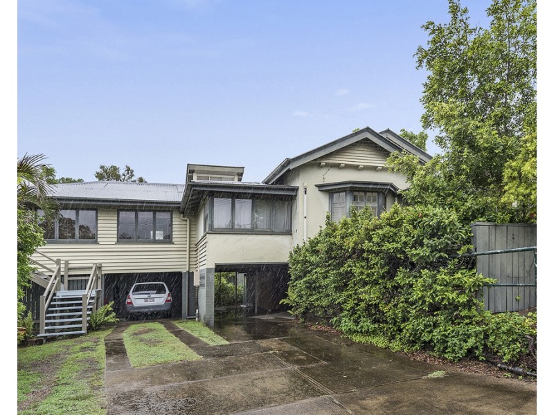 2/133 Boundary Road, Bardon QLD 4065
