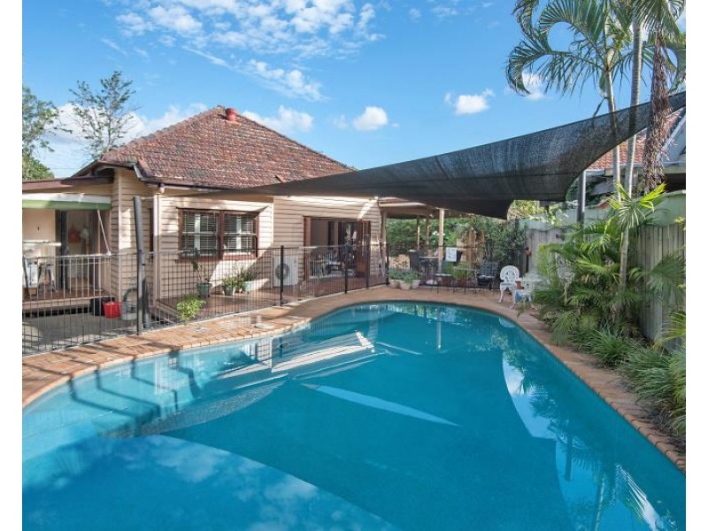 40 Oleander Drive, Ashgrove QLD 4060