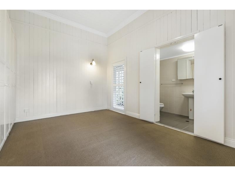 28 Garrick Terrace, Herston QLD 4006