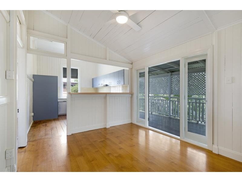 28 Garrick Terrace, Herston QLD 4006