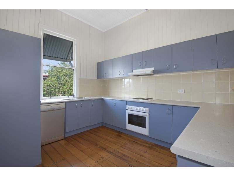 28 Garrick Terrace, Herston QLD 4006