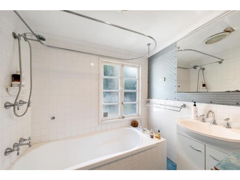 57 Woodland Street, Ashgrove QLD 4060