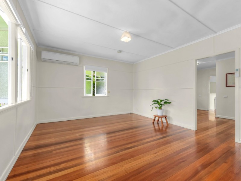 22 Alexandra Street, Bardon QLD 4065