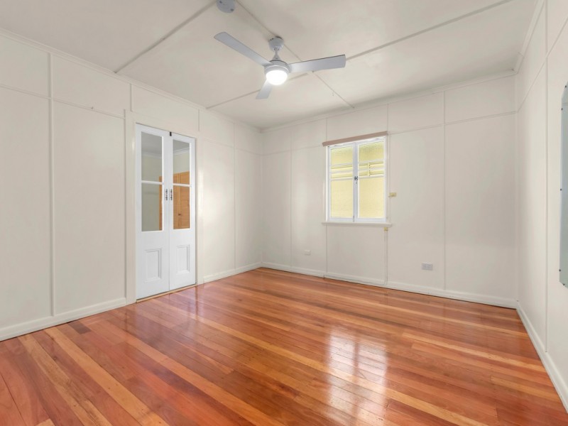 22 Alexandra Street, Bardon QLD 4065