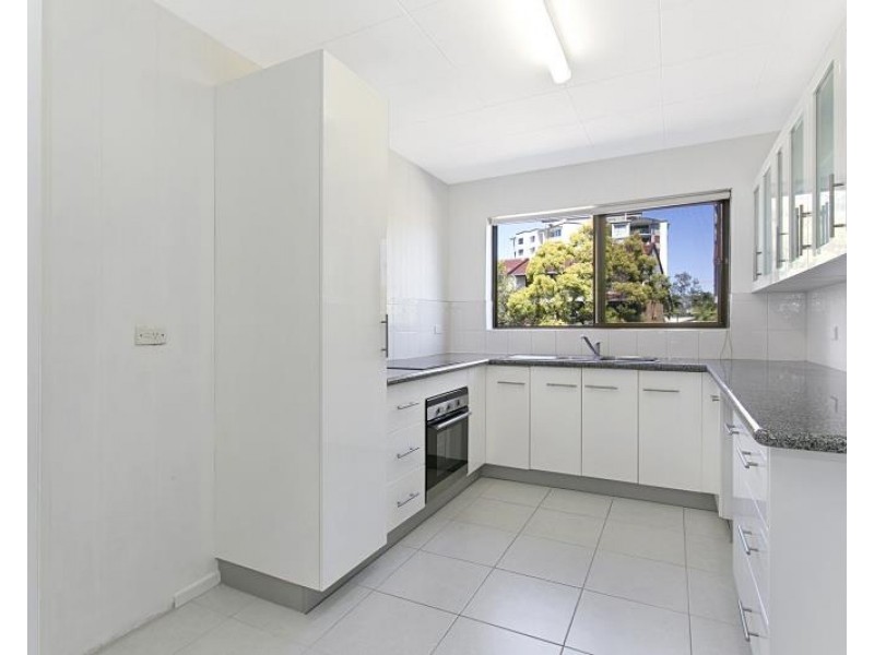 13/12 Patrick Lane, Toowong QLD 4066