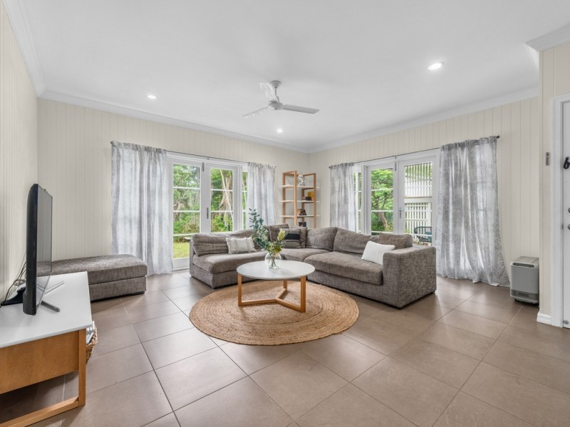 28 Kinkade Avenue, Ashgrove QLD 4060