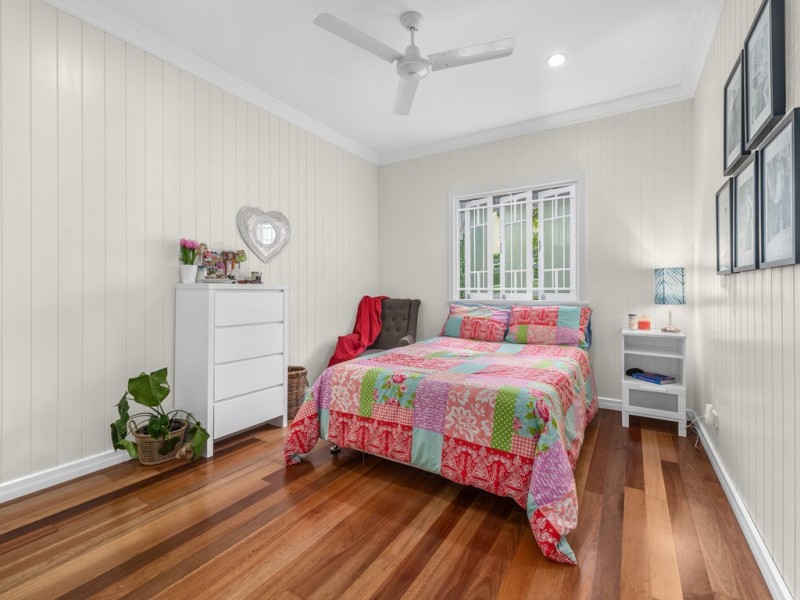 28 Kinkade Avenue, Ashgrove QLD 4060