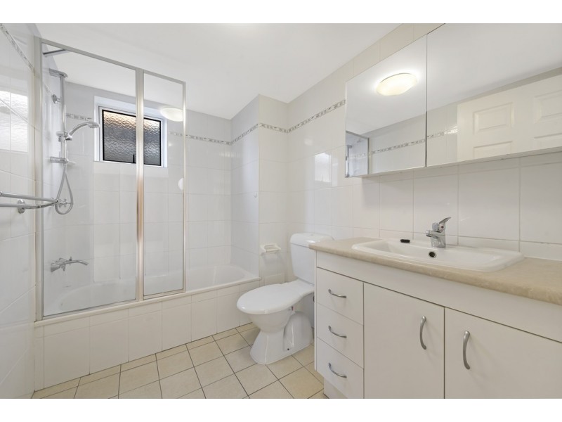 1/168 Kent Street, New Farm QLD 4005