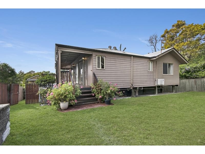 82 Stewart Road, Ashgrove QLD 4060 Floorplan
