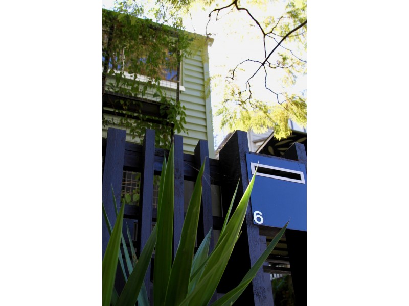 6 Normanby Terrace, Kelvin Grove QLD 4059