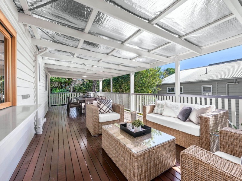 20 Yardley Avenue, Ashgrove QLD 4060