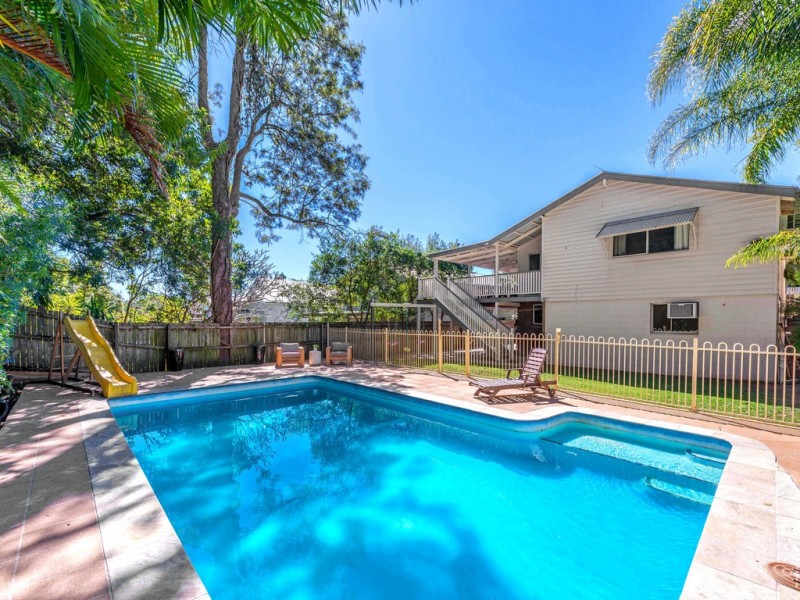 20 Yardley Avenue, Ashgrove QLD 4060