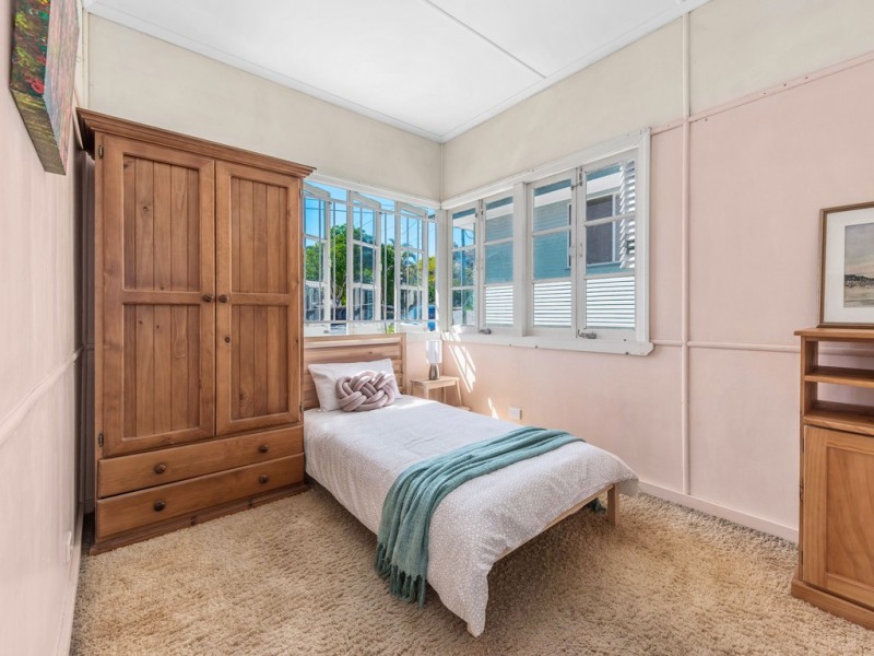 66 Lindsay Street, Ashgrove QLD 4060