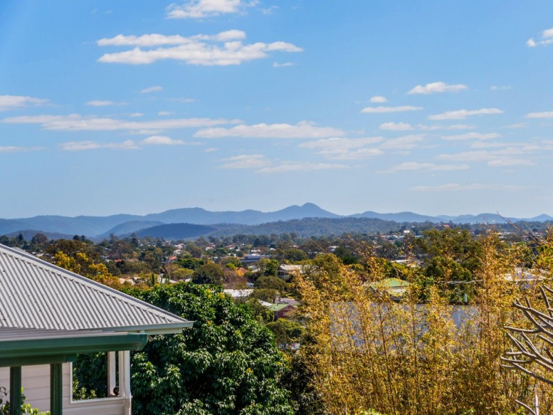 27 Goskar Avenue, Alderley QLD 4051