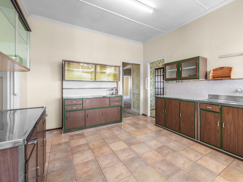 27 Goskar Avenue, Alderley QLD 4051