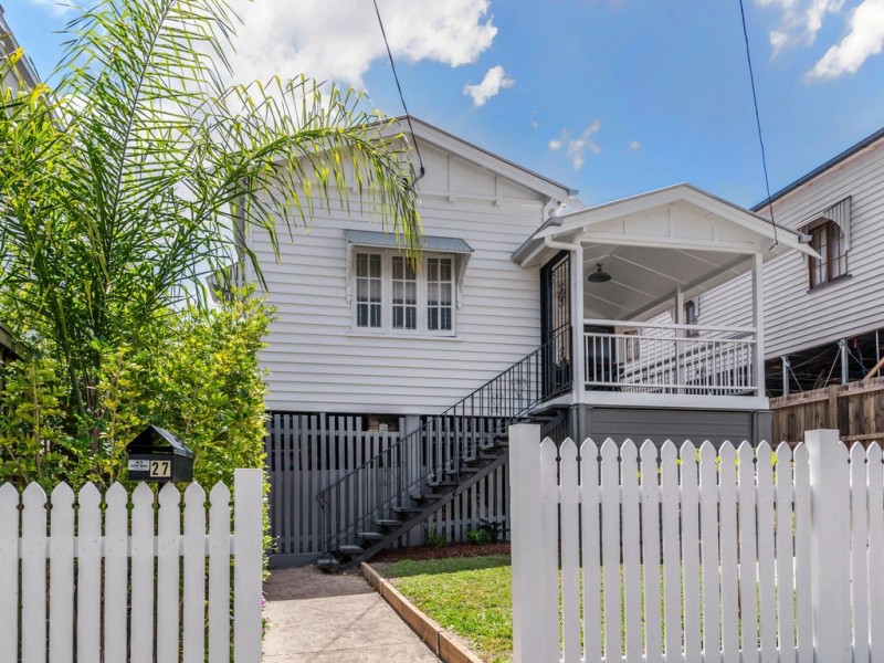 27 Hunter Street, Greenslopes QLD 4120
