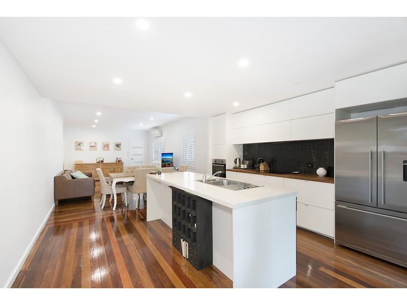 63 Fletcher Parade, Bardon QLD 4065