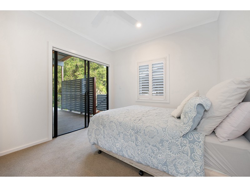 63 Fletcher Parade, Bardon QLD 4065