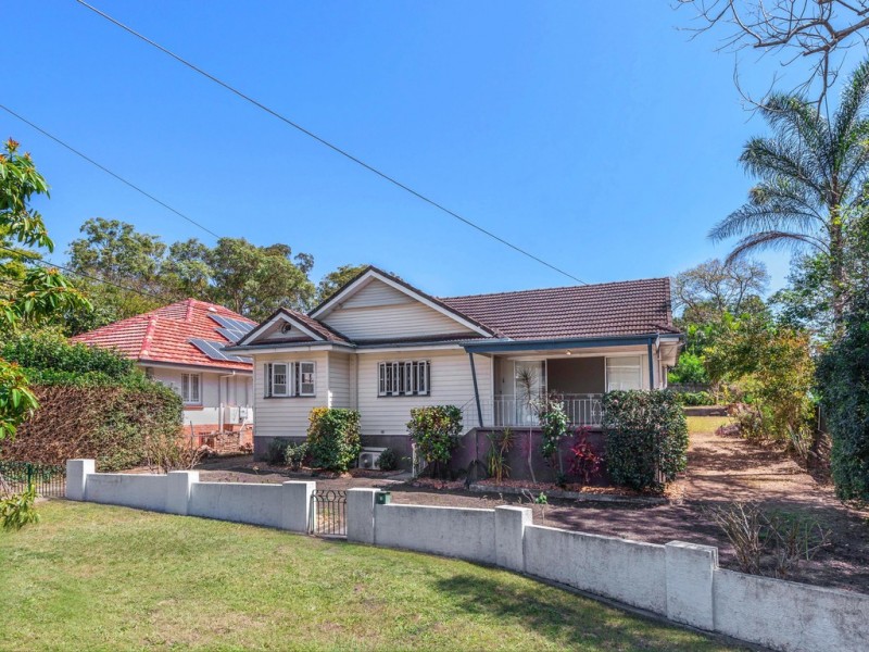 11 Tweed Street, Ashgrove QLD 4060
