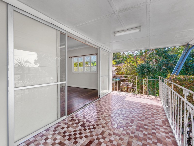 11 Tweed Street, Ashgrove QLD 4060