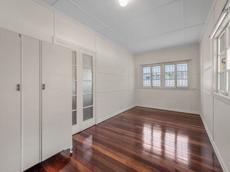 11 Tweed Street, Ashgrove QLD 4060