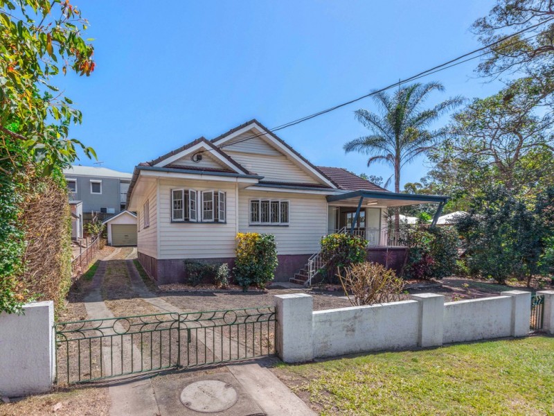 11 Tweed Street, Ashgrove QLD 4060