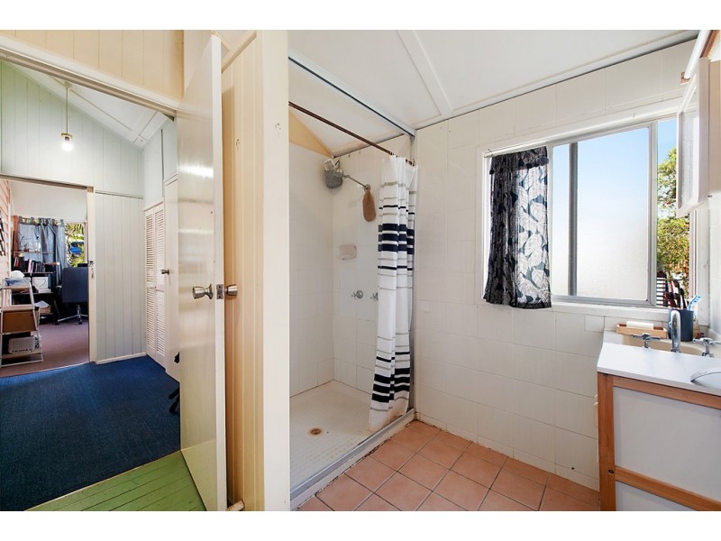 19 Garrick Terrace, Herston QLD 4006