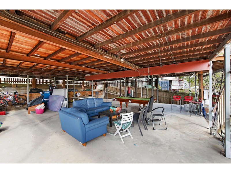 19 Garrick Terrace, Herston QLD 4006