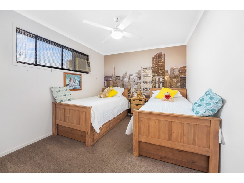 8 Verney Street, Sandgate QLD 4017