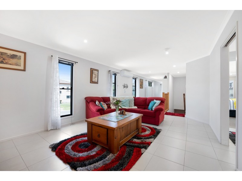 8 Verney Street, Sandgate QLD 4017