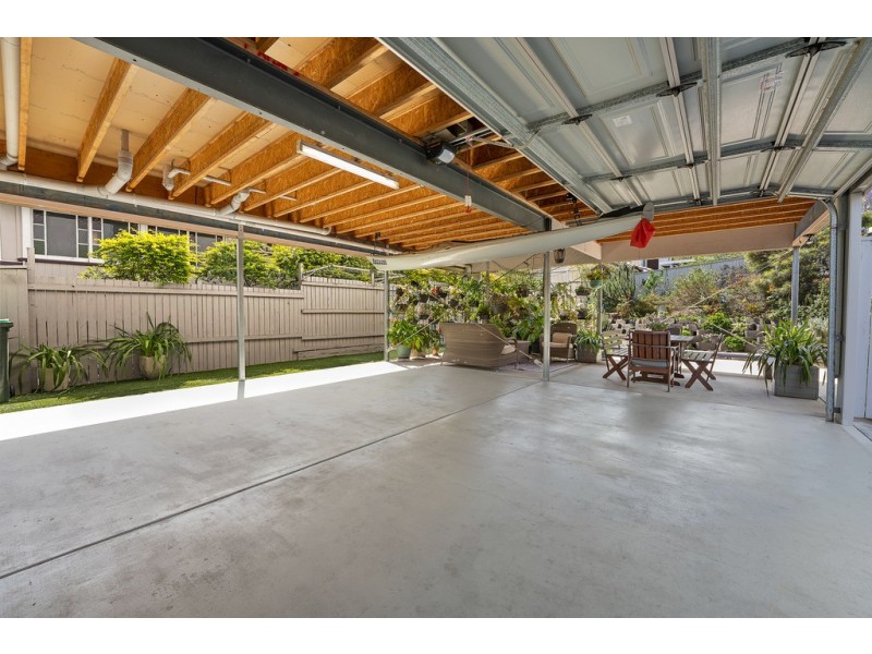 8 Verney Street, Sandgate QLD 4017