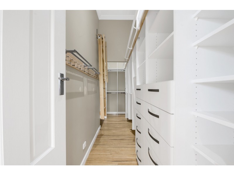 412 Waterworks Road, Ashgrove QLD 4060