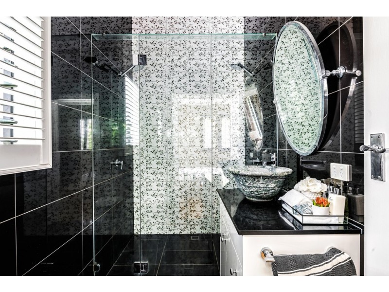 412 Waterworks Road, Ashgrove QLD 4060