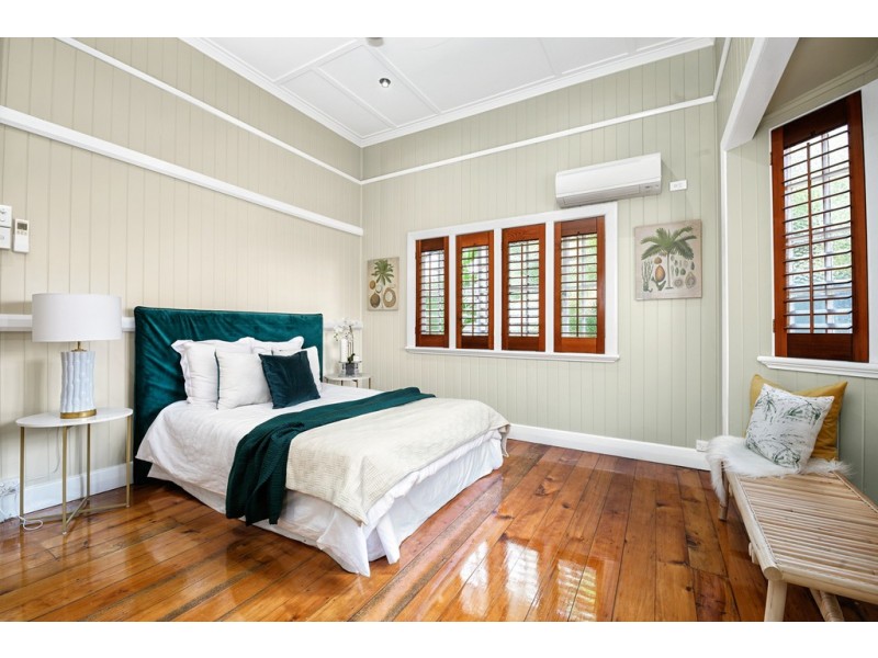 412 Waterworks Road, Ashgrove QLD 4060