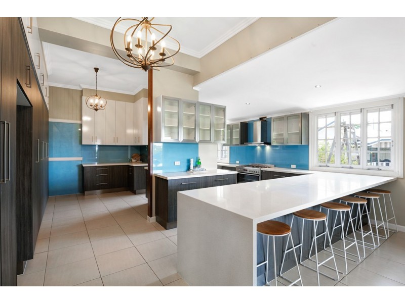 412 Waterworks Road, Ashgrove QLD 4060