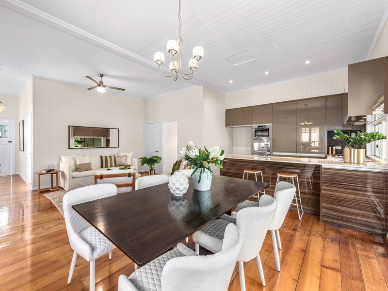 26 Devoy Street, Ashgrove QLD 4060